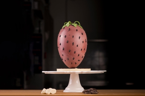 Chocolate egg strawberry decoration